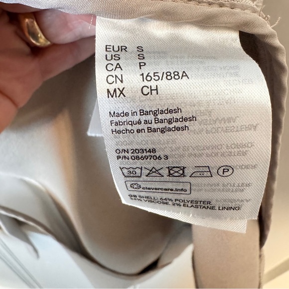 H&M Classic Beige Trench Coat Single Button size Small - Picture 10 of 16